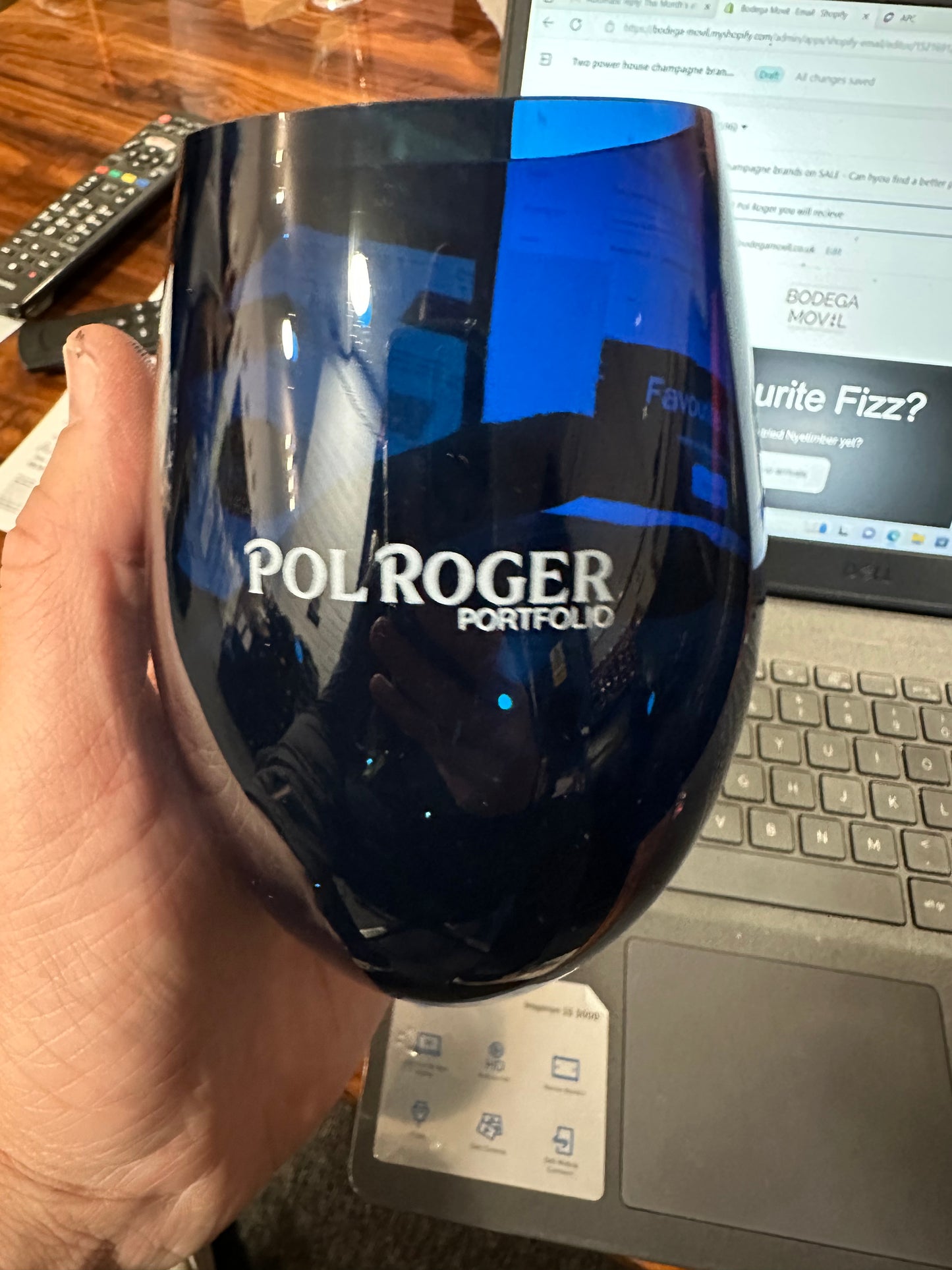 Pol Roger Brut Reserve NV + free branded acrylic glass - Bodega Movil